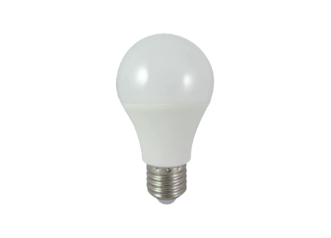 LED žiarovka Trixline 8W E27 A60 studená biela