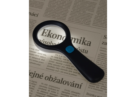 TR-351M Lupa s LED osvetlením 3 SMD 3x zoom 6400K Trixline